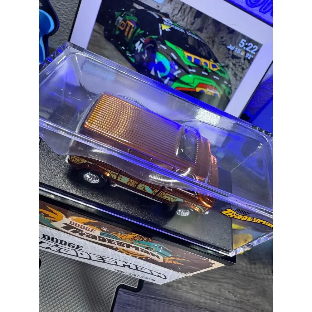 Hot Wheels RLC Dodge Tradesman Van